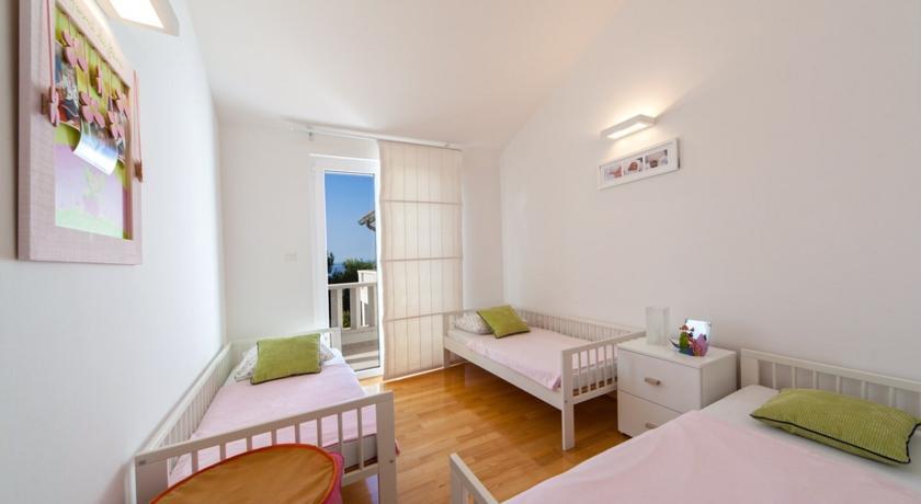 Apartments Fortunata Primosten Room photo